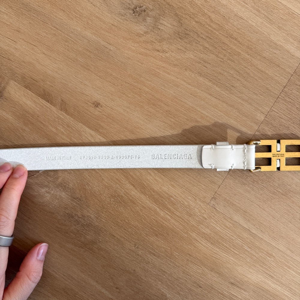 Balenciaga White Belt with Gold Logo Buckle - Picture 2 of 7